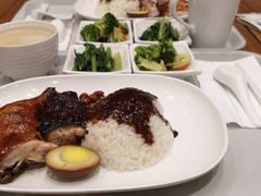 -了凡油鸡饭·面(台北101店)
