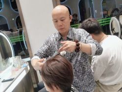 -卡尔诗·科技美肤连锁