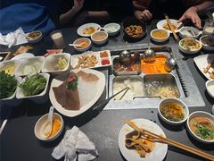 -海底捞火锅智慧餐厅(中骏世界城店)