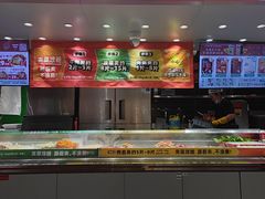 -成都你六姐·牛肉冒菜(信泰中心商场店)