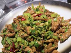 -大胡同天津菜·海肠捞饭·津门皮皮虾锅贴一绝(西姜井店)