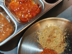 -围炉肉舍•炭烤活鳗•丹东海鲜烤肉(步行街店)