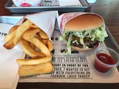 -FATBURGER 特富客汉堡(外交公寓店)