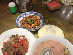 -铭厨特色家常菜(金色溪泉湾店)