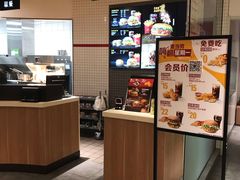 -麦当劳(顾村公园店)