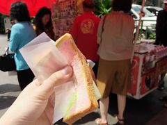 -詹爷爷乌节路街头冰淇淋