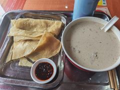 油饼半张-教师之家赵家羊汤馆(东青龙街店)