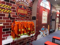 -奈尔宝家庭中心·亲子餐厅(华采天地店)