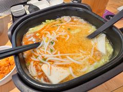 -阿香米线(凯德广场.1818店)