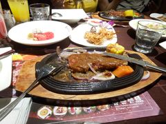 -尊品牛排(中大国际店)