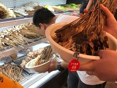 -嘉州叶婆婆钵钵鸡(建设路店)