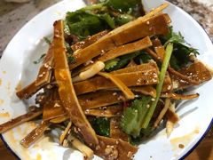 -唐记煌大坨卤牛肉串串(瑞南街店)