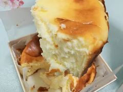 -好利来(上海虹桥新天地Lab主题店)