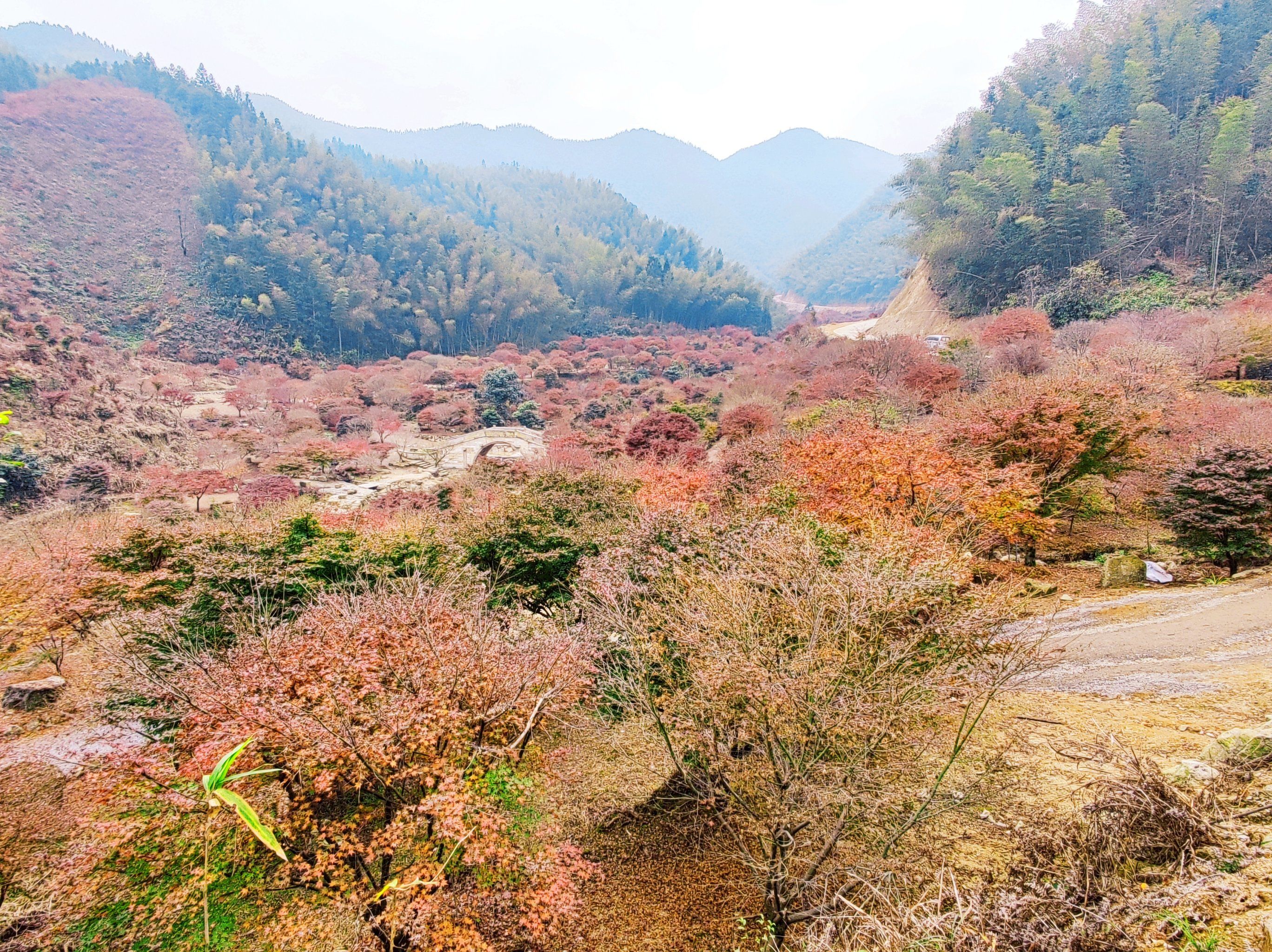 湖南永州蓝山县湘江大峡谷秋色