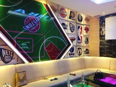 -GAGA主题量贩式KTV平价店(工大店)