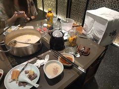 -捞王锅物料理(上海世茂广场店)