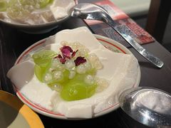 -张翻越·川渝冒菜·武汉黑鸭煲(城北万象城店)