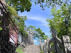 -叠彩山景区