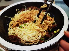 -牛吃草牛杂面(天一店)