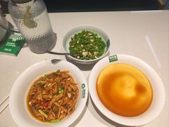 -绿草地·湘菜(7mall店)