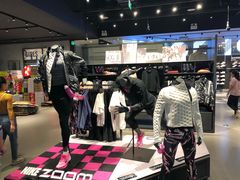 -NIKE品牌体验店(金源新燕莎店)