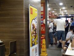 门面-麦当劳(豫园店)
