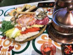 -越弥越南传统美食馆