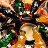 我在人广排队吃电台巷，你呢？