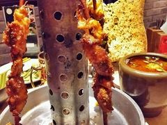菠萝碳烤鸡腿-斗鸡饭场伙(新南门店)