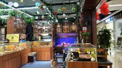 -灵彩珠宝(朗香街店)