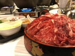 -鲜入围煮花胶鸡海鲜火锅