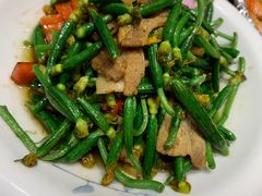 小炒黄瓜苗-松沪名灶·豆浆鱼头·新上海菜(飞航吾悦广场店)