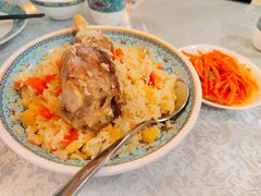-汗腾格里·风味餐厅(新疆驻京办店)