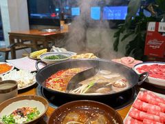 -巴隆门重庆老火锅(太湖路店)