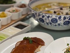 -鸭王烤鸭店(三里河店)
