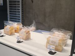 面包甜点陈列柜-拉那巴米 蛋糕定制(世纪东方广场店)