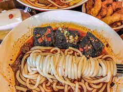 -秤砣砣·湖南粉面馆(青年路店)