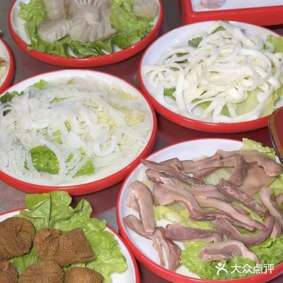 渝城香火锅食堂