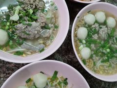 -榮泰米粉湯(Left Shop)