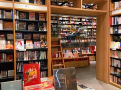 -覔书店(壹方城店)