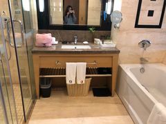 -海创大连科技交流中心(海事大学地铁站店)