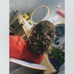 -卡尔诗·科技美肤连锁