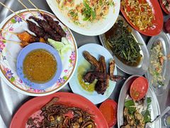 -黄亚华小食店(Jalan Alor)