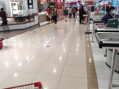 -家乐福(古北店)