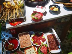 -钢管厂五区小郡肝串串香(奥克斯广场锦城万达店)