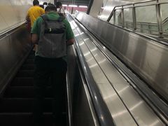 -白石桥南(地铁站)