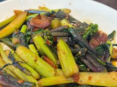 红菜苔炒腊肉-天下客饭店(中山路店)