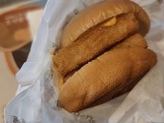 -麦当劳(展览路店)