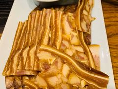 三少酱肘子-娄三少春饼·烤鸭(合生汇购物中心店)