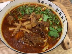 -每碗面馆(新鸿安大厦店)